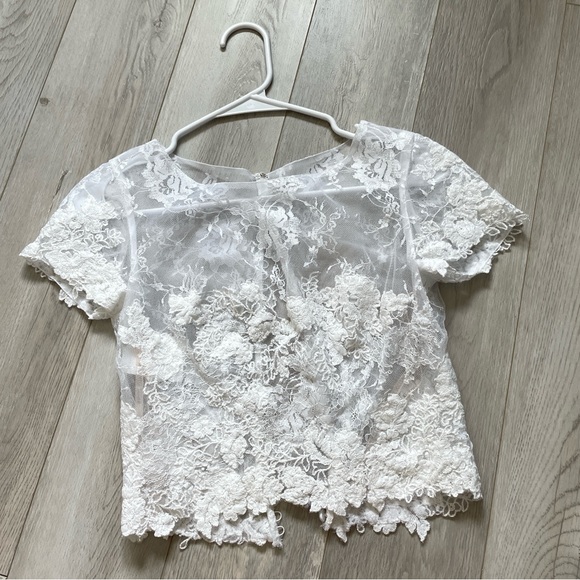 Maggie Sottero Top floral lace sheer button womens White (size 0) bridal wedding - Picture 4 of 6